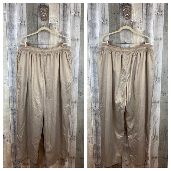 Skims Sporty Satin Straight Leg Pants in Sand Beige Size 4X New! - Picture 11 of 12